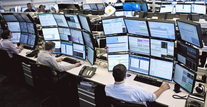 12 aspects to Choose the Right Proprietary Trading Firm